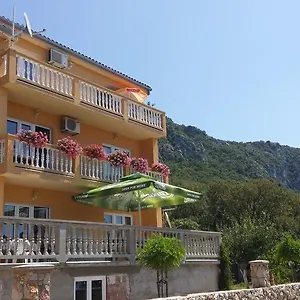 apartment-ana-bribir.primorje-gorskikotar.com/